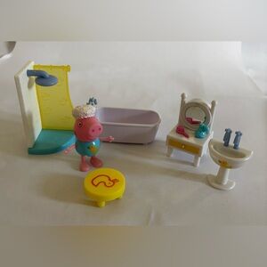 Peppa pig George bathroom set furniture house shower bath bubbles characters